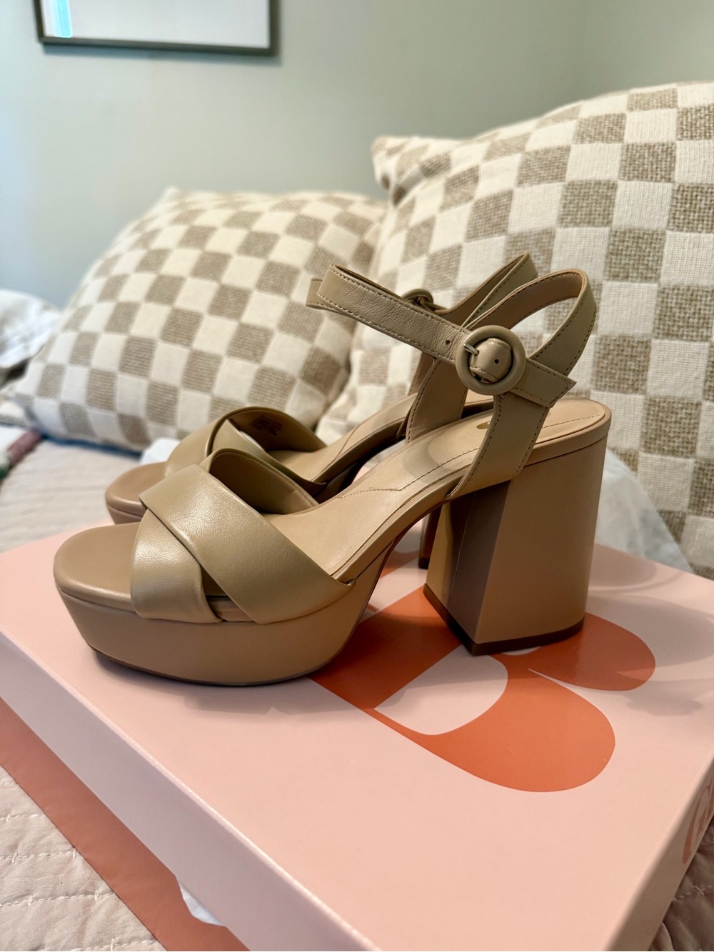 Platform Block Heel Sandals in Beige